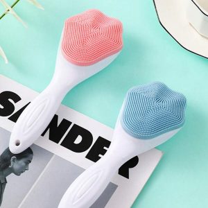 1 pcs Silicone Face Scrubber Exfoliating Brush, Manual Handheld Massager, Facial Cleansing and Blackhead Scrubber, Soft Bristles for Face Skincare (Random Color)